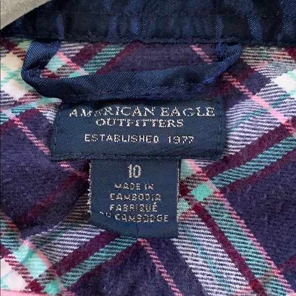 American Eagle button down Flannel - Picture 3 of 3